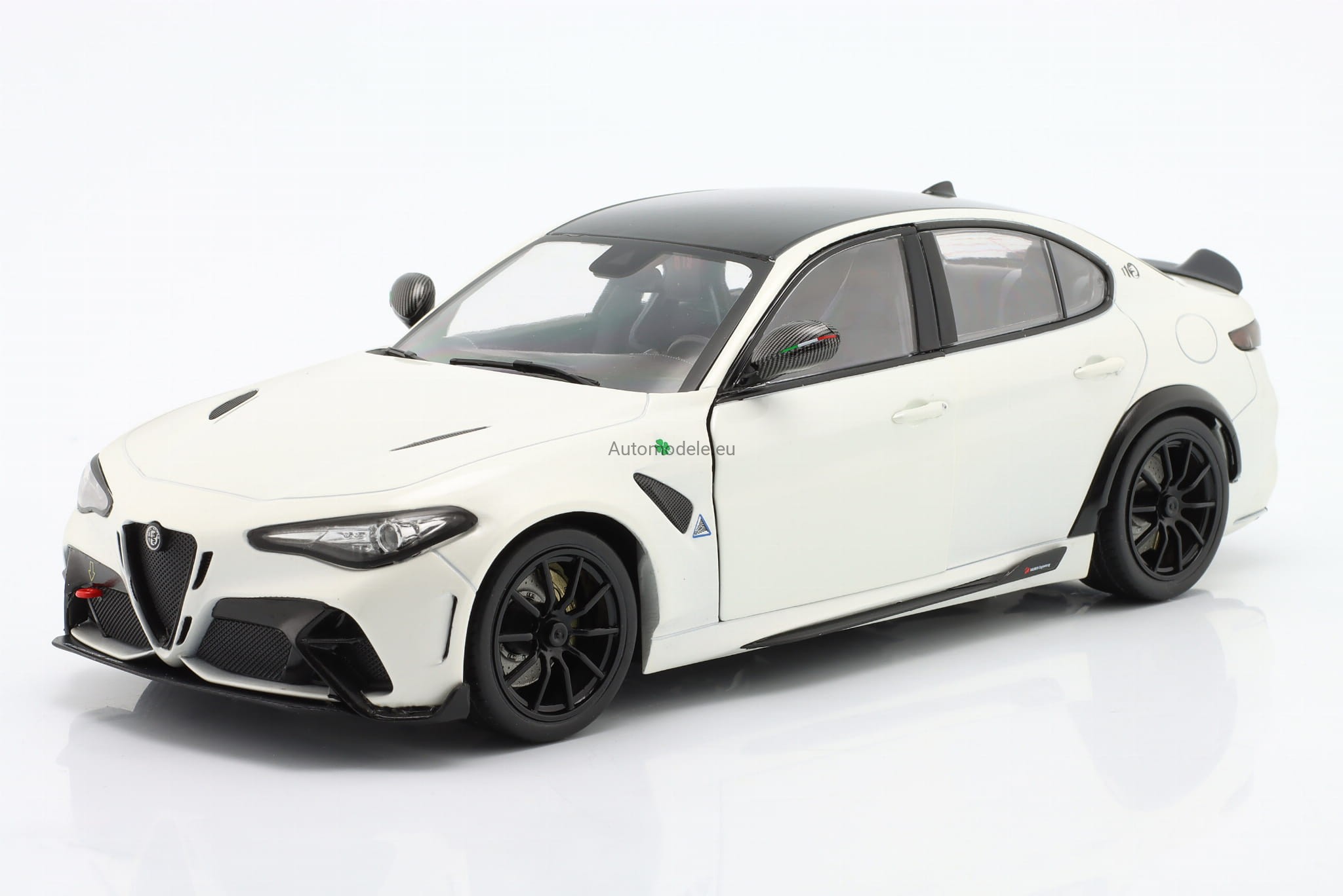 Solido 1/18 Alfa Romeo Giulia GTA 2022 - Bleu Anodisé - Prévente