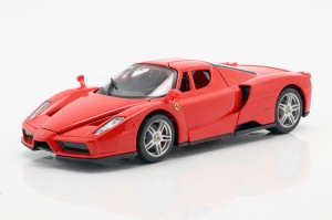 Ferrari Enzo Bburago 1:24