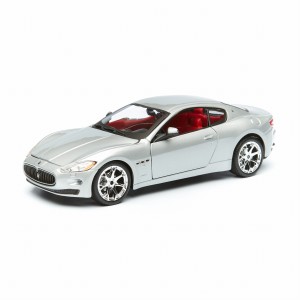 Maserati GranTurismo Gran Turismo GT 2008 Bburago 1:24
