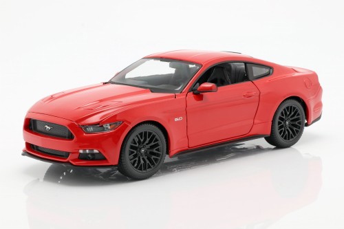 31197 Ford Mustang GT 5.0 2015 Maisto 1:18