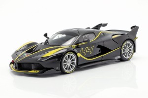 Ferrari FXX-K #44 2015 Signature Series Bburago 1:18
