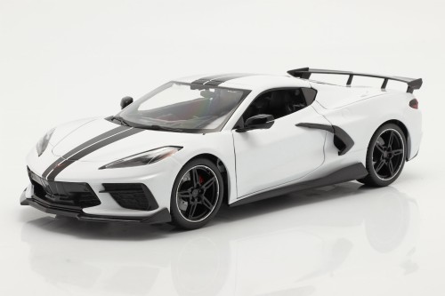 31455 Chevrolet Corvette Stingray C8 Coupe High Wing 2020 Maisto 1:18