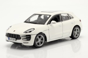 Porsche Macan 2014 Bburago 1:24