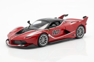 Ferrari FXX-K #10 2016 Bburago 1:24