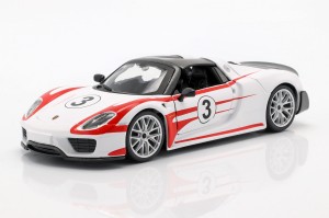 Porsche 918 Weissach #3 Racing Car 2013 Bburago 1:24