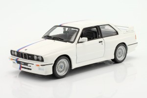 BMW M3 (E30) 1988 White Bburago 1:24