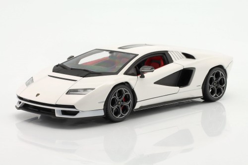 21102  Lamborghini Countach LPI 800-4 2022 Bburago 1:24