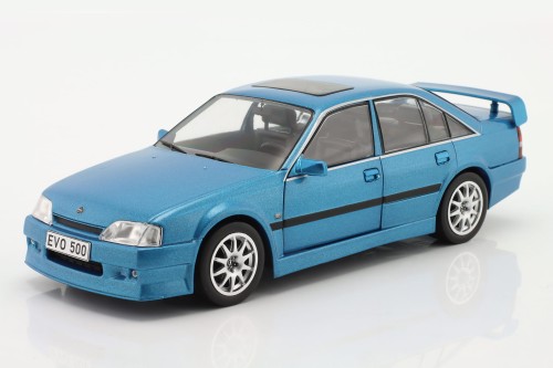 WB124138 Opel Omega Evolution 500 1991 WhiteBox 1:24