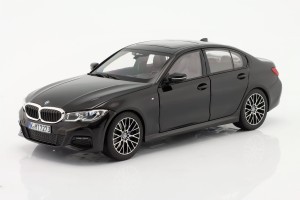 BMW 330i (G20) 2019 Black Metallic Norev 1:18