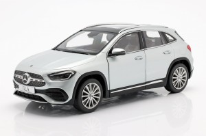 Mercedes-Benz GLA-Class (H247) 2020 Iridium Silver Z-Models 1:18