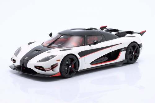 GT877 Koenigsegg Agera RS 15 2015 Arctic White GT Spirit 1:18