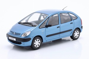 Citroen Xsara Picasso 1999 Light Blue WhiteBox 1:24