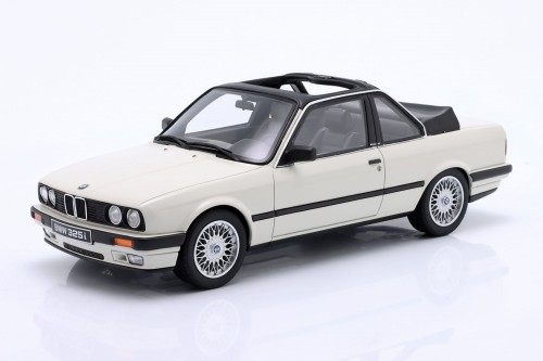 OT1097 BMW 325i (E30) TC2 Baur 1988 Alpine White Otto Mobile 1:18