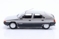 WB124205_3.jpg