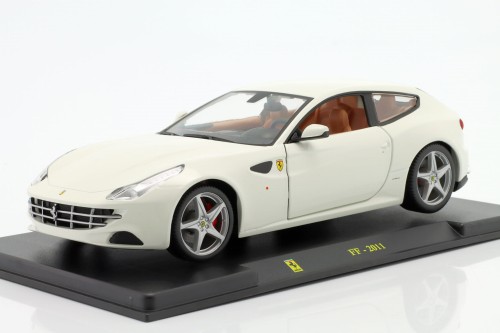 AB24F012 Ferrari FF 2011 White Bburago 1:24