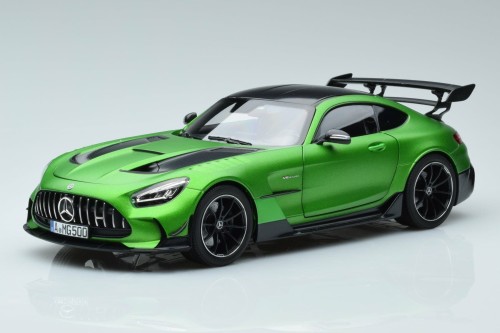 183903 Mercedes-Benz AMG GT Black Series 2021 Green Hell Magno Norev 1:18