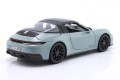31470G Porsche 911 (992.2) Targa 4 GTS T-Hybrid 2025 Aventurine Green Maisto 1:18