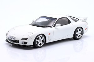 Mazda RX-7 (FD3RS) 1999 Pure White Solido 1:18