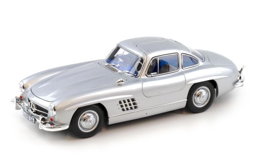 183856 Mercedes-Benz 300 SL Gullwing (W198) 1954 Silver / Blue Interior Norev 1:18 - Limited Edition 660 pcs.