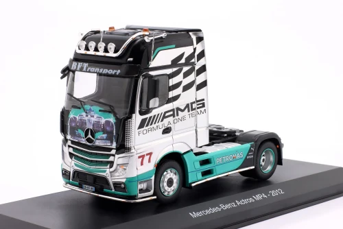 G1470003 Mercedes-Benz Actros MP4 Truck 2012 AMG Petronas F1 Team Hachette 1:43