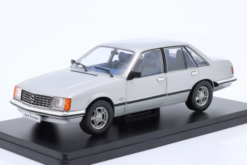 AB24P020 Opel Senator 3.0 E 1978 Silver Hachette 1:24