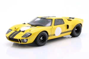 Ford GT40 Mk1 1968 Yellow / Black Solido 1:18