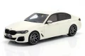 GT496 BMW 545E xDrive M-Sport Saloon G30 2023 Alpine White GT Spirit 1:18