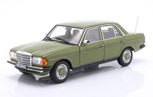 B66040721 Mercedes-Benz 200 (W123) 1980 Agave Green Norev 1:18 - Dealer Edition