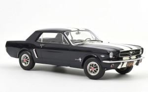 Ford Mustang Hardtop Coupe 1965 Nightmist Blue Metallic Norev 1:18