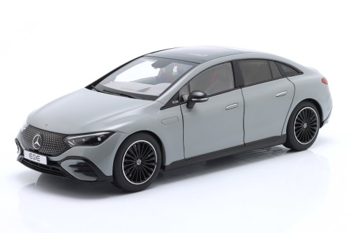 B66961109 Mercedes-Benz EQE (V295) AMG Line Sedan 2022 Alpine Grey NZG 1:18 - Dealer Edition