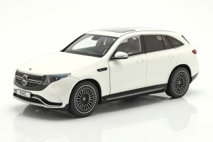 Mercedes-Benz EQC 400 4Matic (N293) 2019 Diamond White Bright NZG 1:18 - Dealer Edition