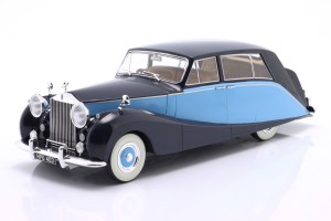 Rolls Royce Silver Wraith Empress by Hooper 1956 Black / Light Blue MCG 1:18