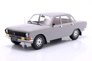 Wolga Gaz M24-10 1985 Light Grey MCG 1:18