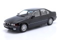 KKDC181053 BMW 528i (E39) Limousine 1995 Black Metallic KK-Scale 1:18
